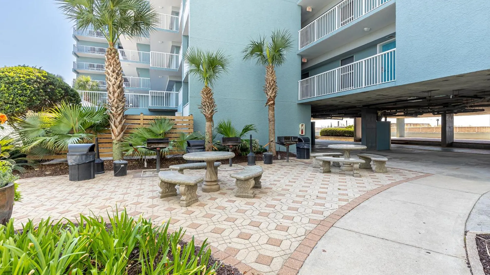 Sandpiper Cove 1086- By Holiday Isle Properties Destin Apartment